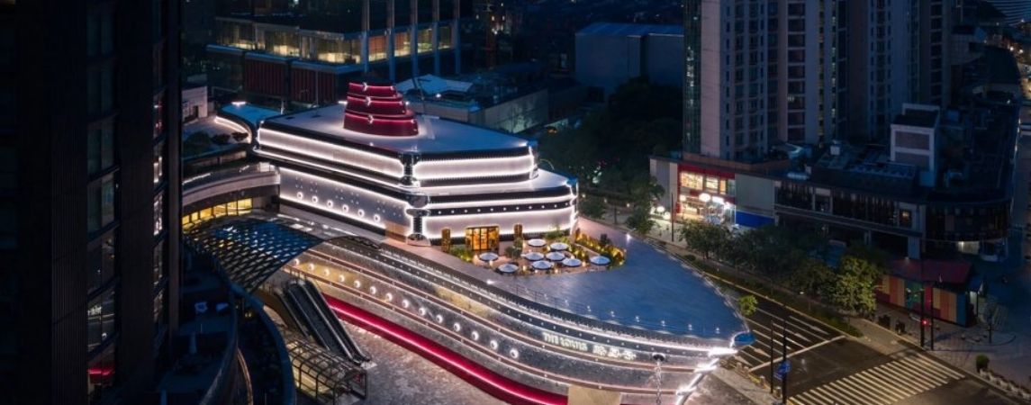 Lüks Tüketimin, Doğu’ya Demir Atmış Hali: The Louis 