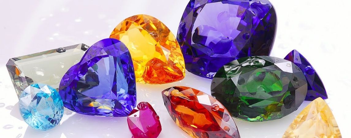 Gezegenin Enerji Kanalları: Doğal Taşlar