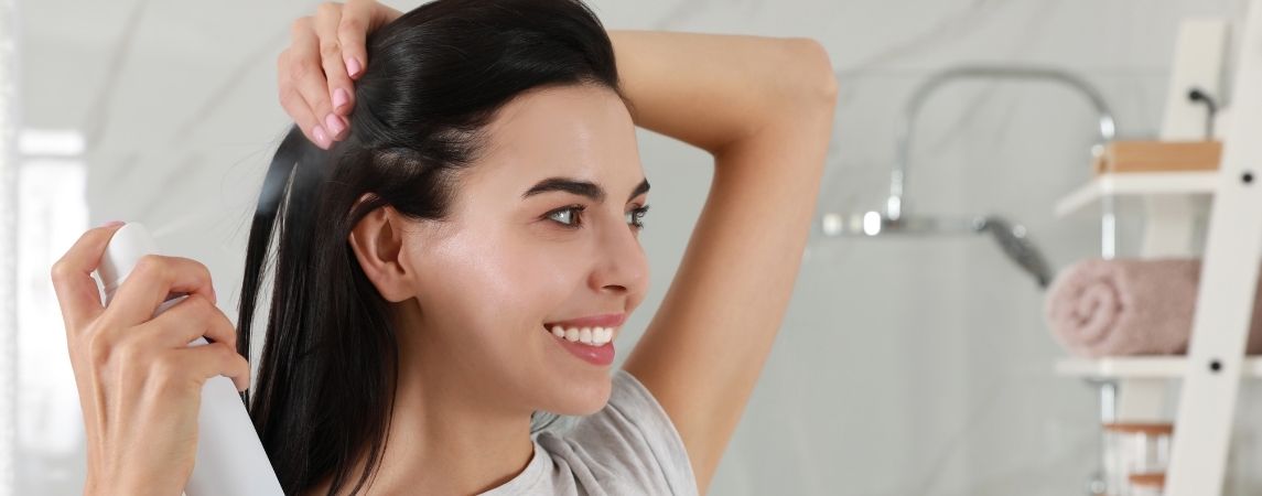 Soğuk Havalarda Saç Bakımının Yıldızı: Kuru Şampuanlar